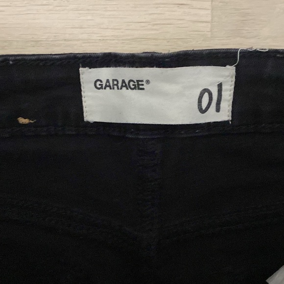 Garage - Size 1 - Black Ripped Jeans - High Waist - Picture 4 of 9